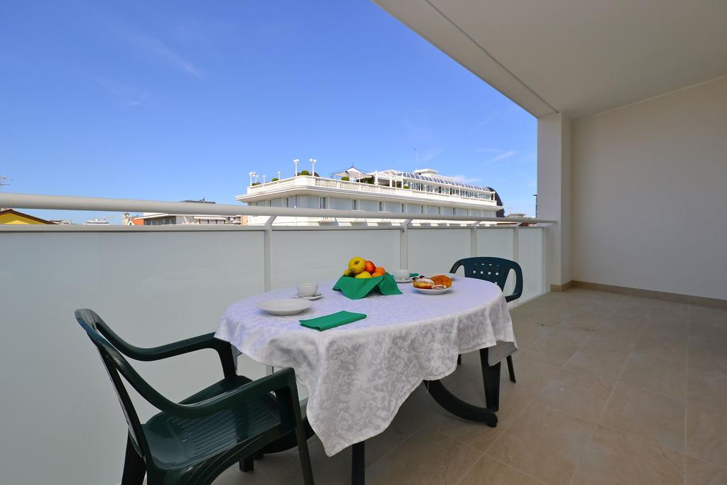 Residenza Verde Lignano Sabbiadoro Bilik gambar